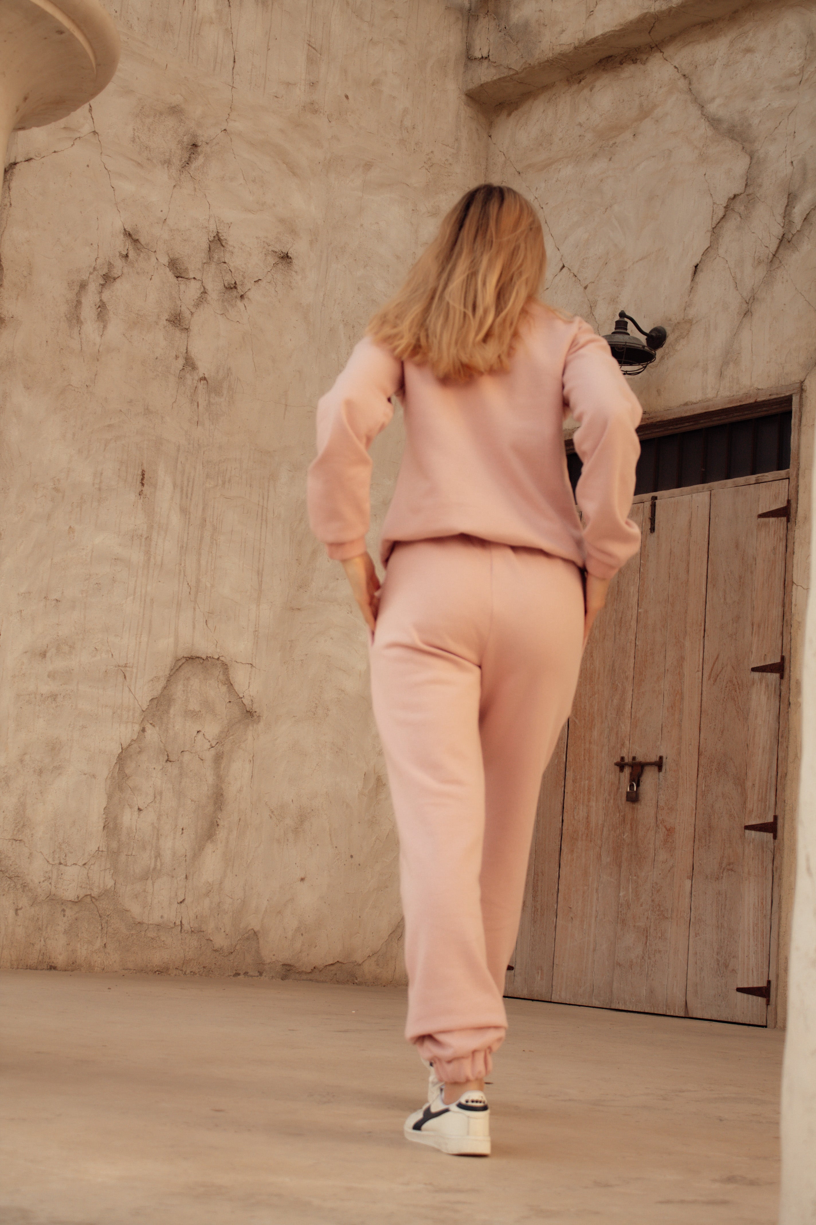 Organic cotton sweatpants in Blush Pink